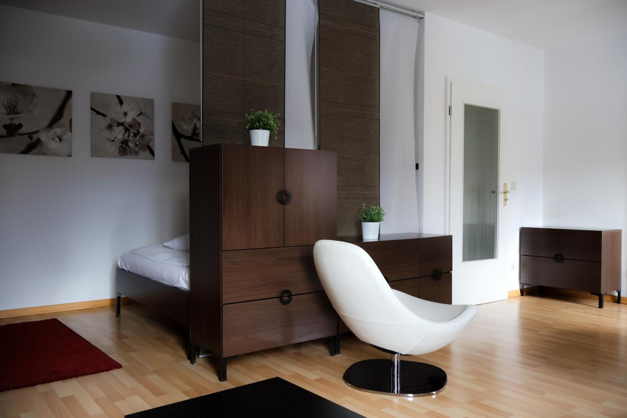 Alexxanders Apartments & Studios Chemnitz Ruang foto