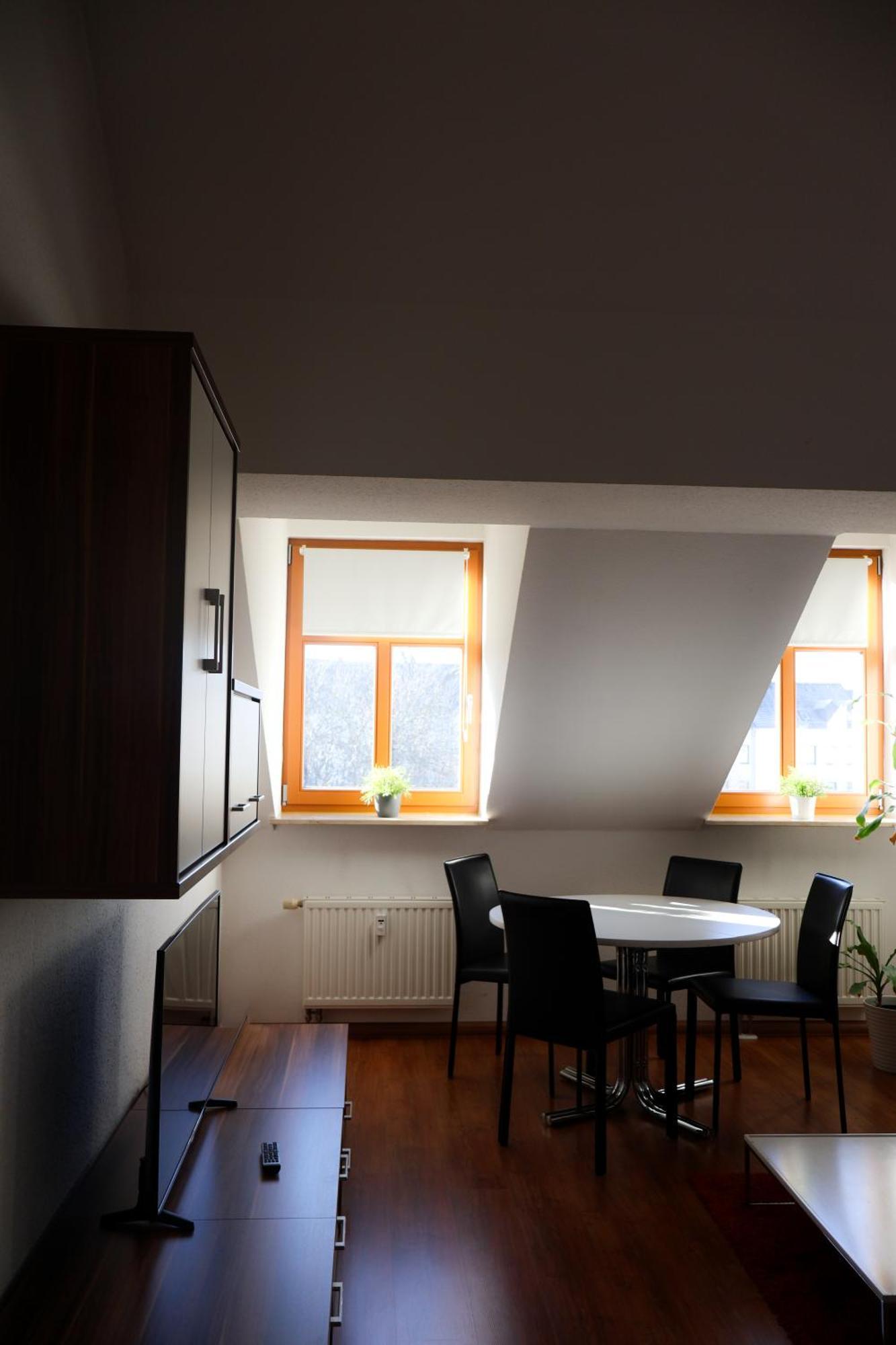 Alexxanders Apartments & Studios Chemnitz Ruang foto