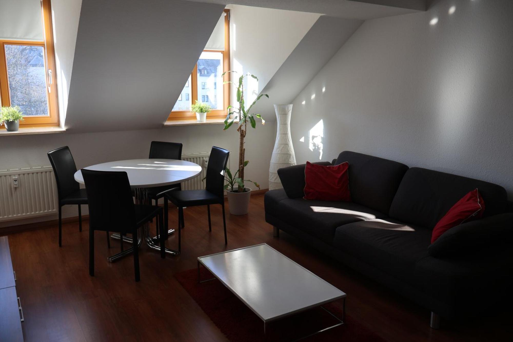 Alexxanders Apartments & Studios Chemnitz Bagian luar foto